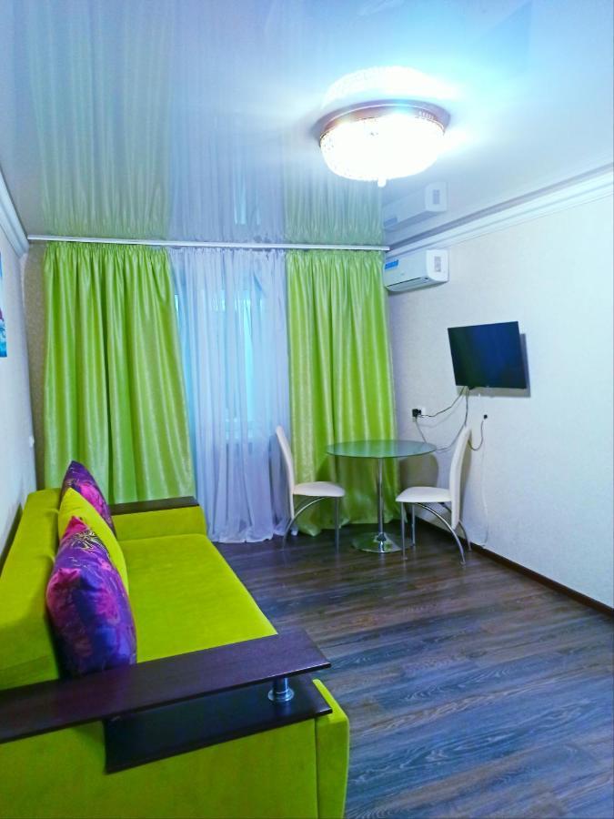 Затишок У Самому Центрі Дніпра Dnipro Exterior foto